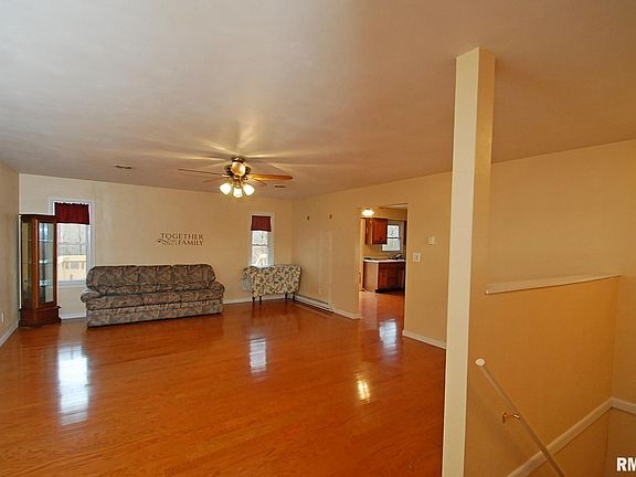 2nd image of 11105 W Woodhaven Dr