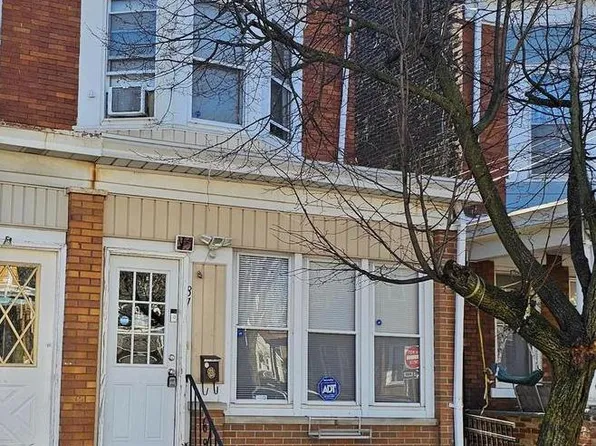 81 Liberty St, Trenton, NJ 08611