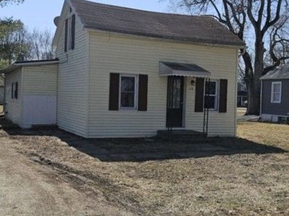 118 W Walnut St