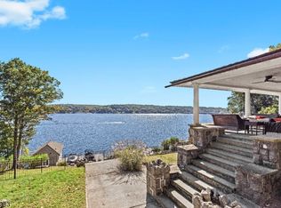 331 Lakeside Blvd, Hopatcong, NJ 07843