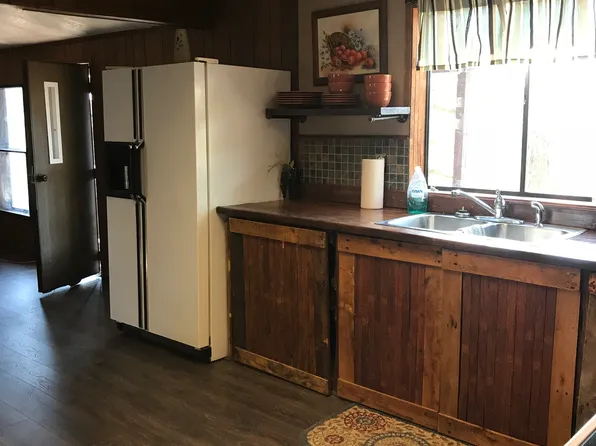 1636 Cedar Valley Trl, Kansas, OK 74347