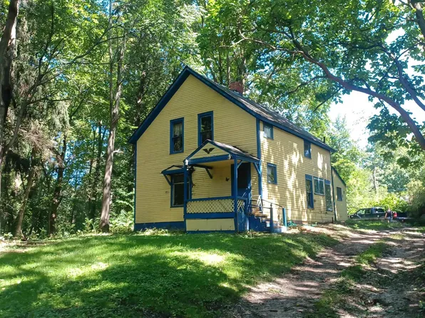 81100 Durfee St, Memphis, MI 48041