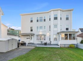 462 Dubuque St, Manchester, NH