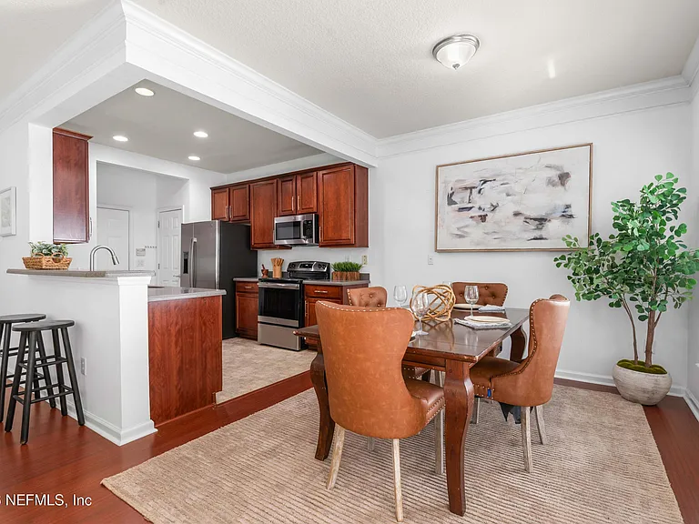 3897 Lionheart Dr — Photo 11