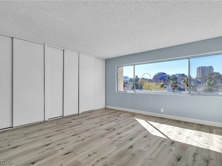725 N Royal Crest Cir #237 — Photo 14