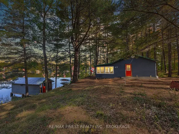 293 Gold Dust Ln, South Frontenac, ON K0H 1W0