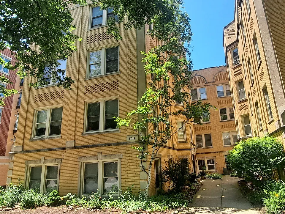 8014 Kilpatrick Ave #3R