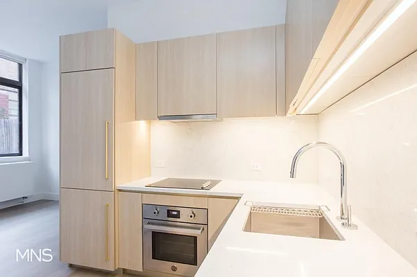 Rented by MNS Marketing | media 1