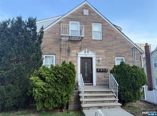 1014 Ponsi St APT 2, Fort Lee, NJ