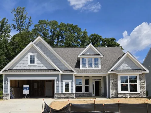 2106 Scallans Ln, Elon, NC 27244