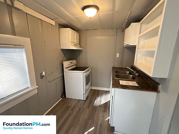 4th image of 3402 Coleman Ave #2
