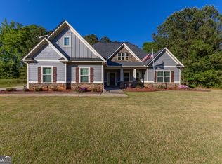 1037 Ashley Glen Dr, Williamson, GA 30292