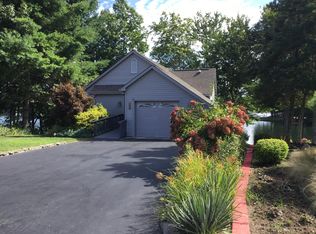 52 Hickory Cove Ln, Fairfield Glade, TN 38558