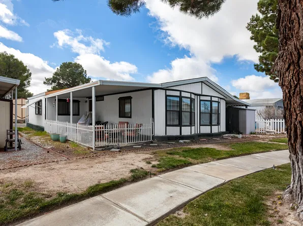 48303 20th St W Spc 161, Lancaster, CA 93534