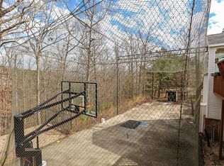 1 Dearhurst Rd, Rogers, AR 72756