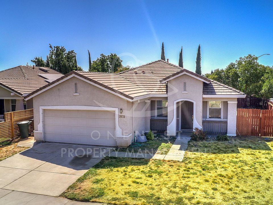 1st image of 2673 Honeysuckle Dr