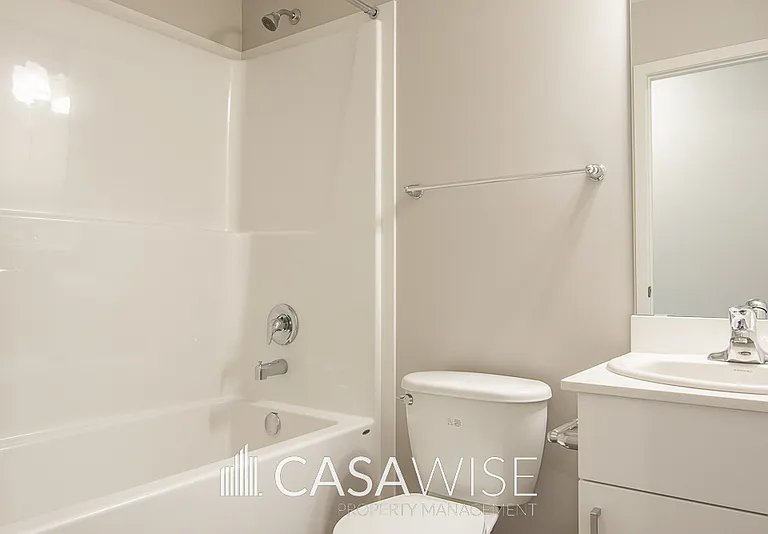 17223 9a Ave SW #17223 — Photo 13