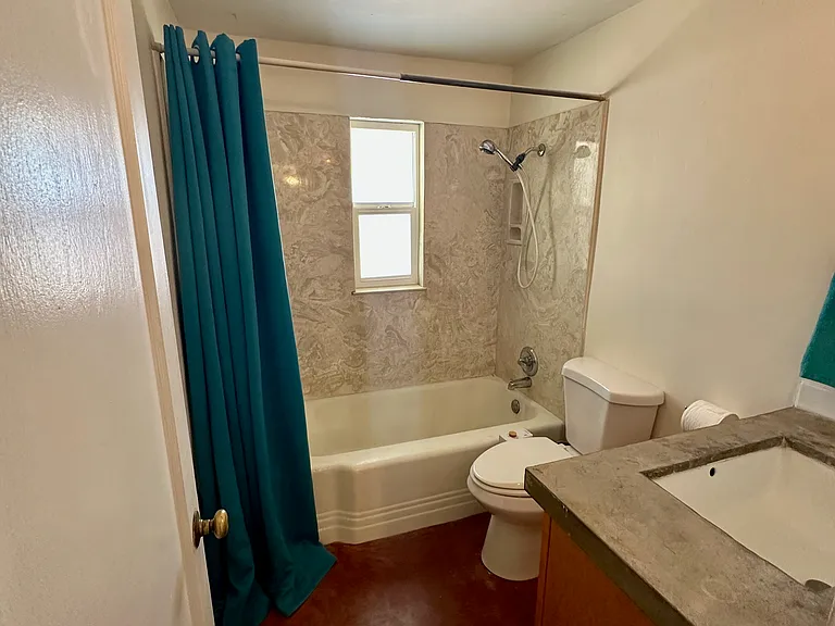 1231 N Belvedere Ave — Photo 12