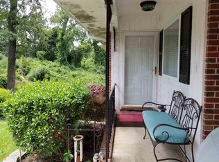 553 Forest Hill Rd, Macon, GA 31210