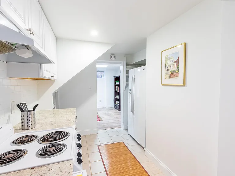 4515 Yuma St NW — Photo 37