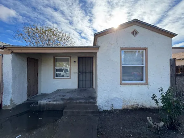 4450 E Ball Ave, Fresno, CA 93702