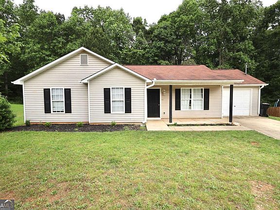 3rd image of 397 Thorn Thicket Dr