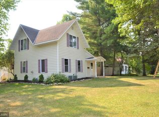 701 S Armstrong Ave, Litchfield, MN 55355