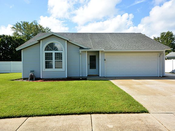 2nd image of 2424 Ambrosia Dr