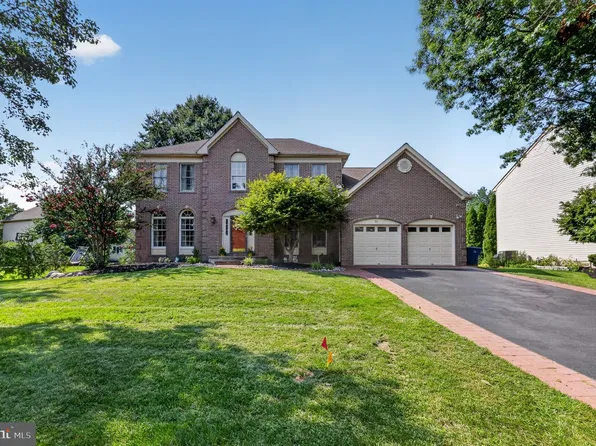 21 Murray Rd, Moorestown, NJ 08057