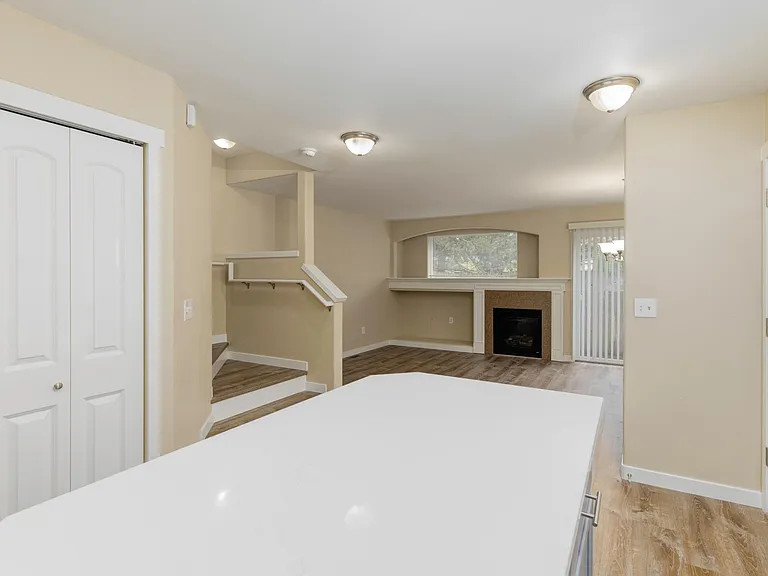 2519 204th Pl SW — Photo 3