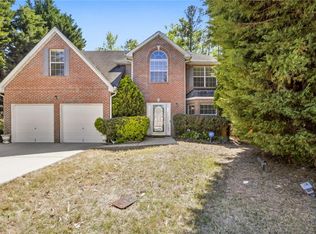 4755 Ivy Fork Dr, Loganville, GA 30052