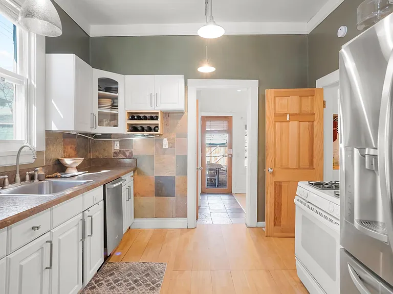 3623 Julian St — Photo 18