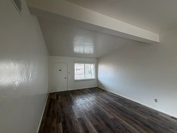 2nd image of 300 W Willetta St #D4e8ffc5e