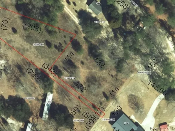 Modest Rd, Maxton, NC 28364