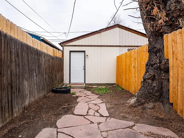 338 Inca St — Photo 23