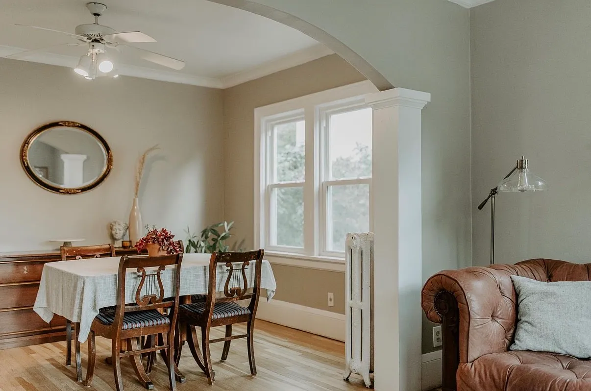 2 bed, 950 sqft, $2,200 — Photo 3