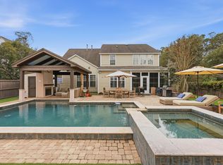 2011 Hammond Dr, Mount Pleasant, SC 29466