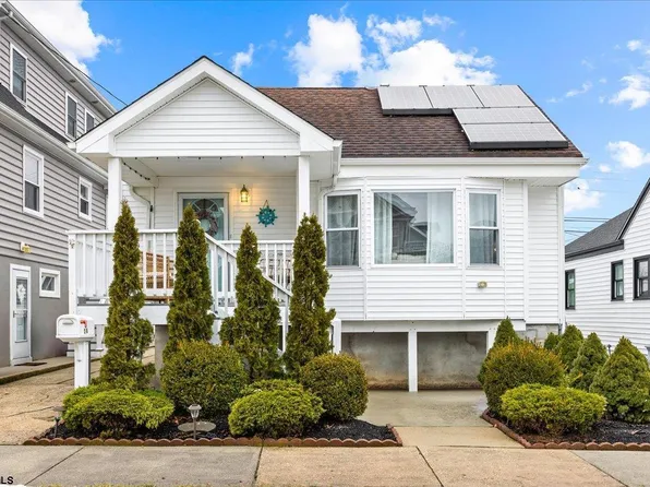 208 N Lancaster Ave, Margate, NJ 08402