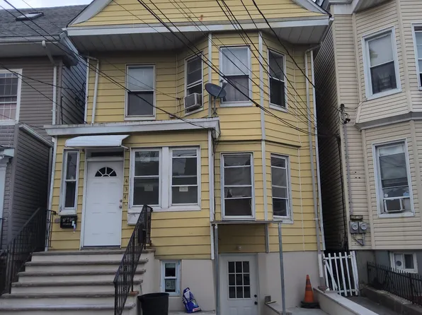 434 65th St, West New York, NJ 07093