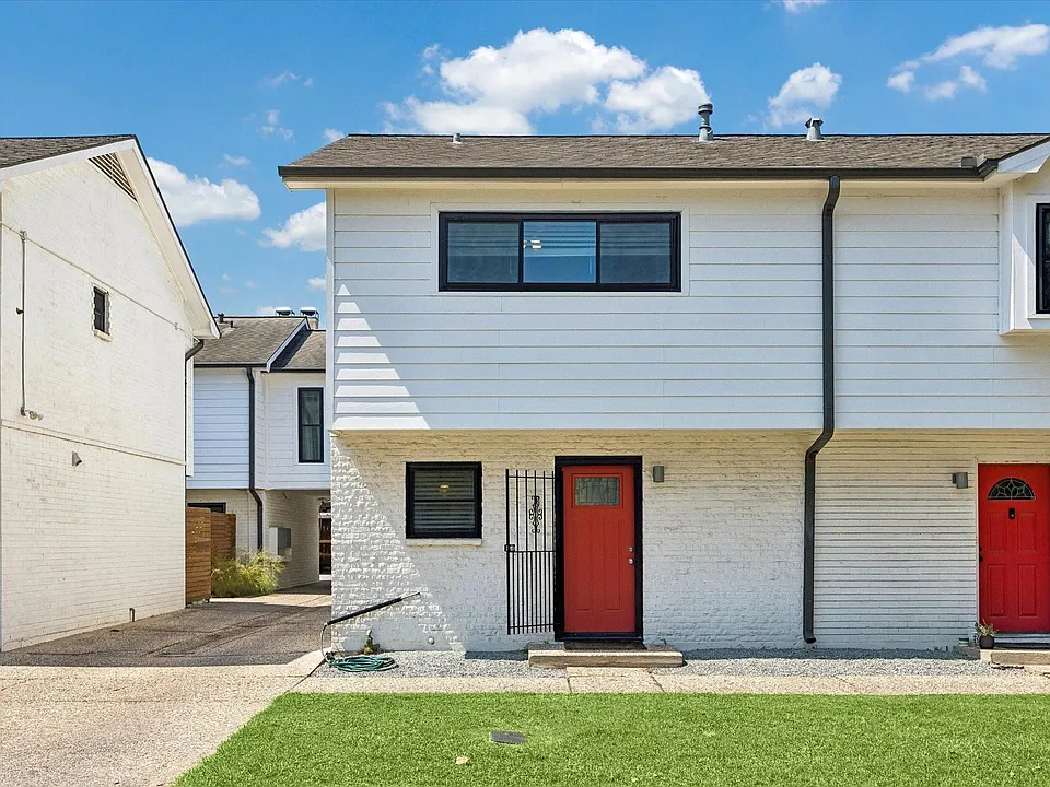1710 Brun St #3