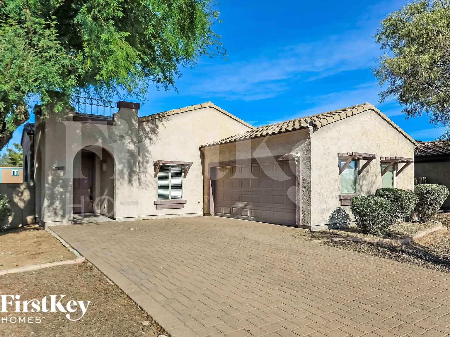4 bed, 2.0 bath, 1795 sqft, $2,410 — Photo 2