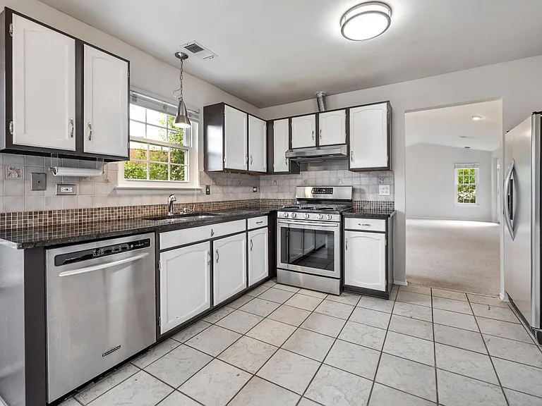 164 White Branch Ct — Photo 11