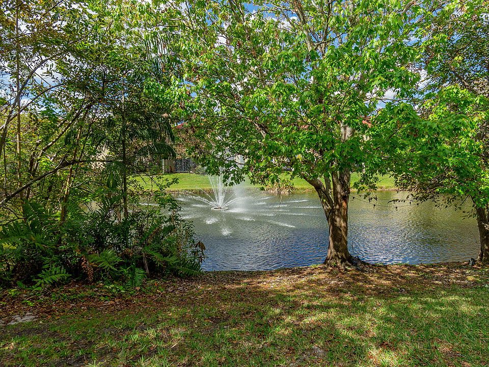 1st image of 123 Lake Monterey Circle