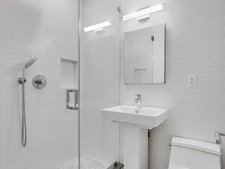 121 Madison Ave #5B — Photo 8