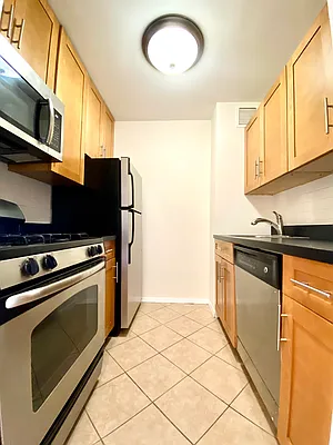 Rented by City & Suburban | media 2