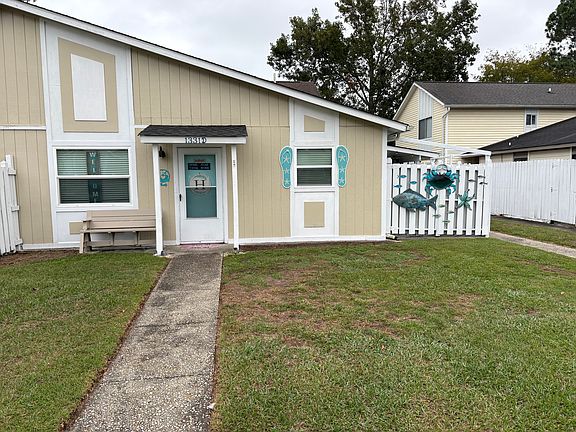 2nd image of 1331 Turkey Ridge Rd APT D