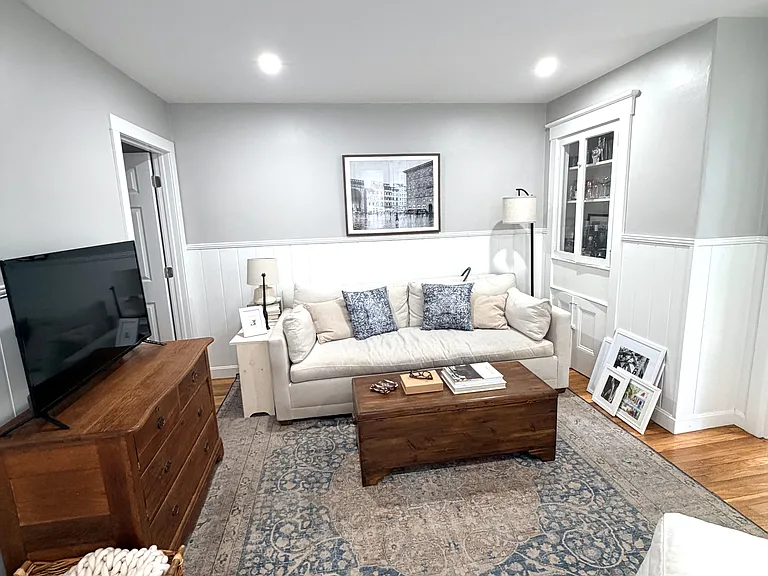 47 Laurel St #1F — Photo 6