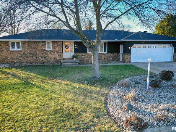 401 N Minnesota Ave, Morton, IL 61550