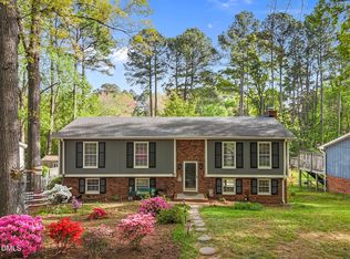 5404 Fieldstone Dr, Raleigh, NC 27609