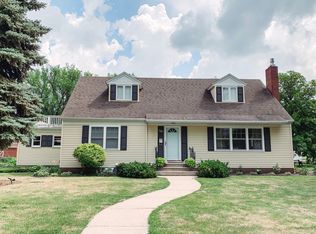 924 Western Ave, Grafton, ND 58237